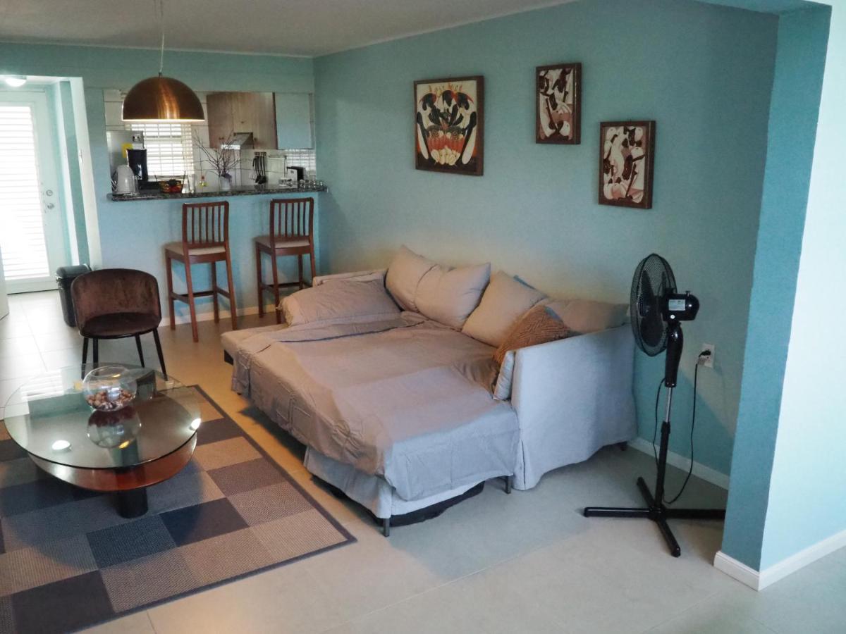 וילמסטאד Kas Di Bami A-186 Op Seru Coral Resort - Ruim Appartement Met Groot Zwembad En Tropische Tuin מראה חיצוני תמונה